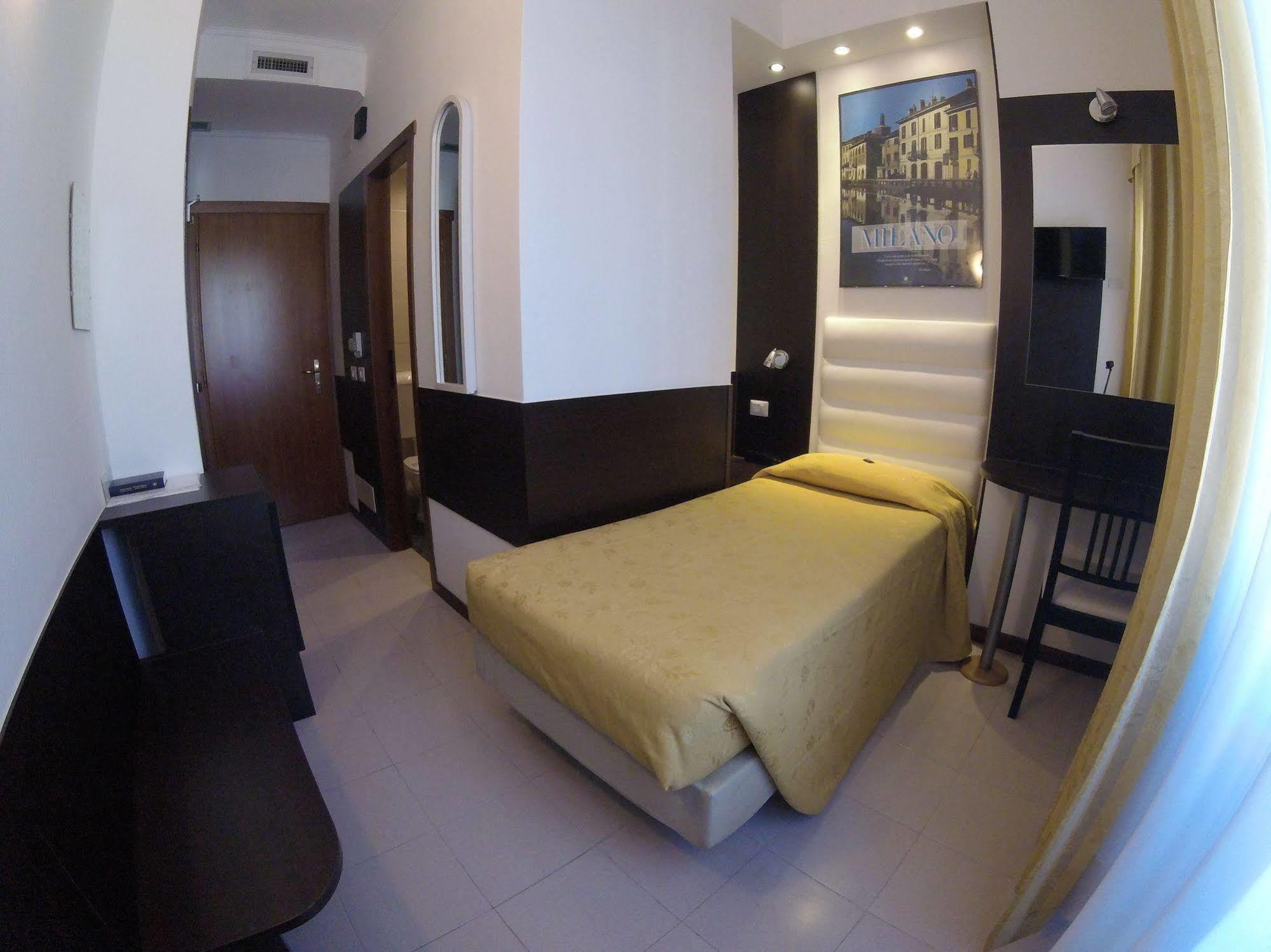 Hotel Perugino Μιλάνο Εξωτερικό φωτογραφία