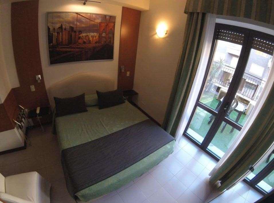 Hotel Perugino Μιλάνο Δωμάτιο φωτογραφία